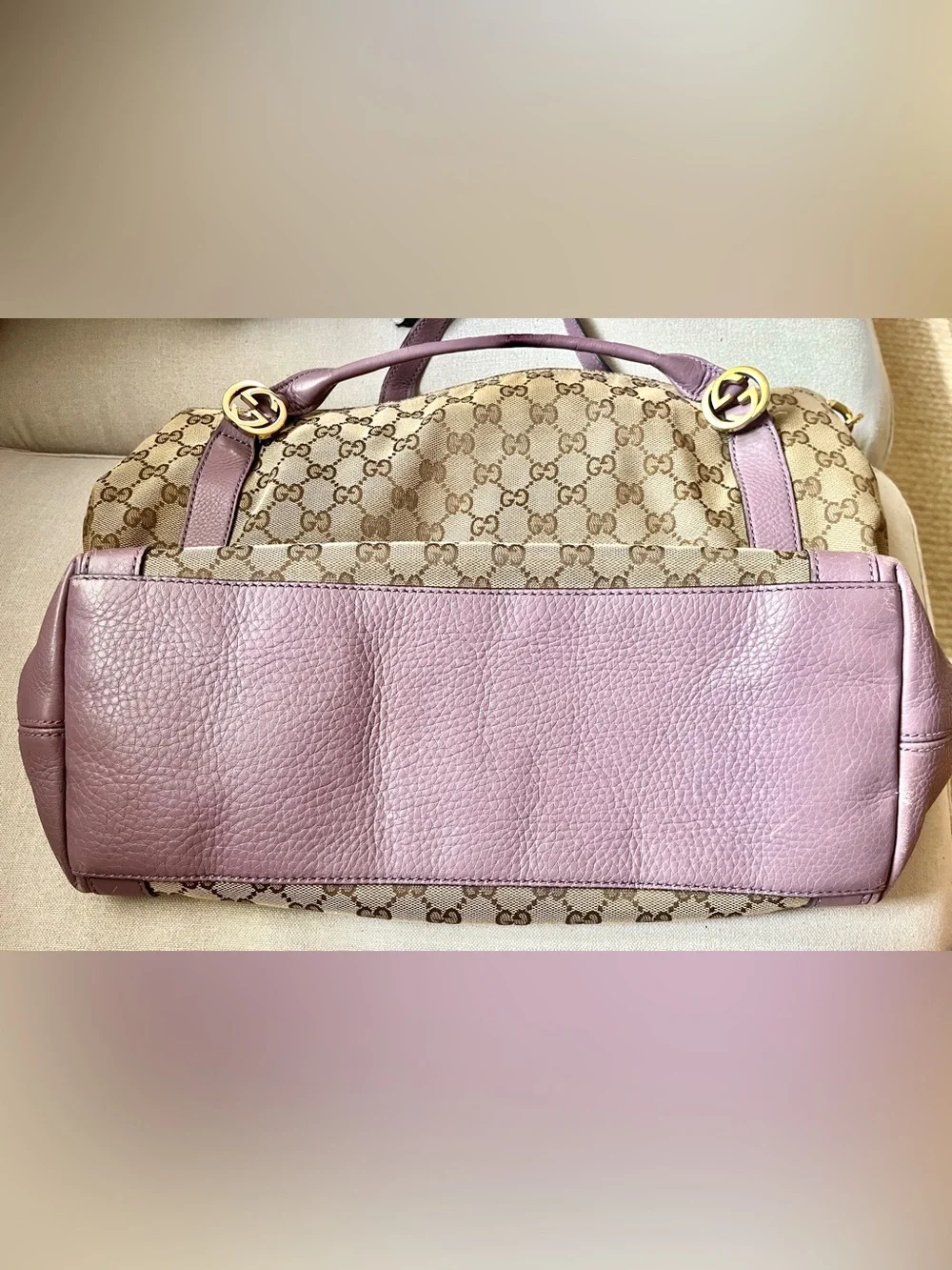 Gucci Miss GG medium size Canvas Shoulder bag Rare Lavender color leather trim